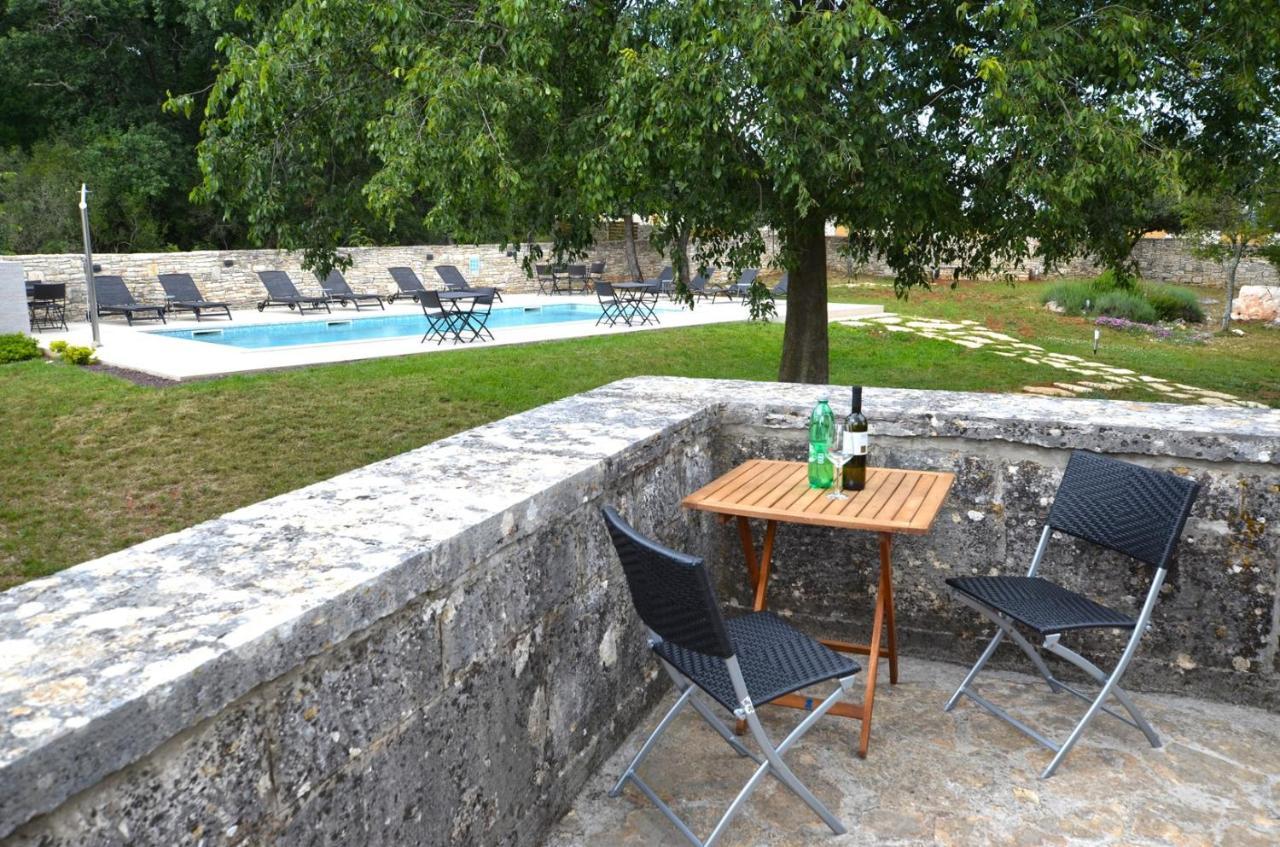 App & Rooms Juraga Bale Exterior foto